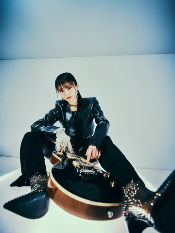 山本彩